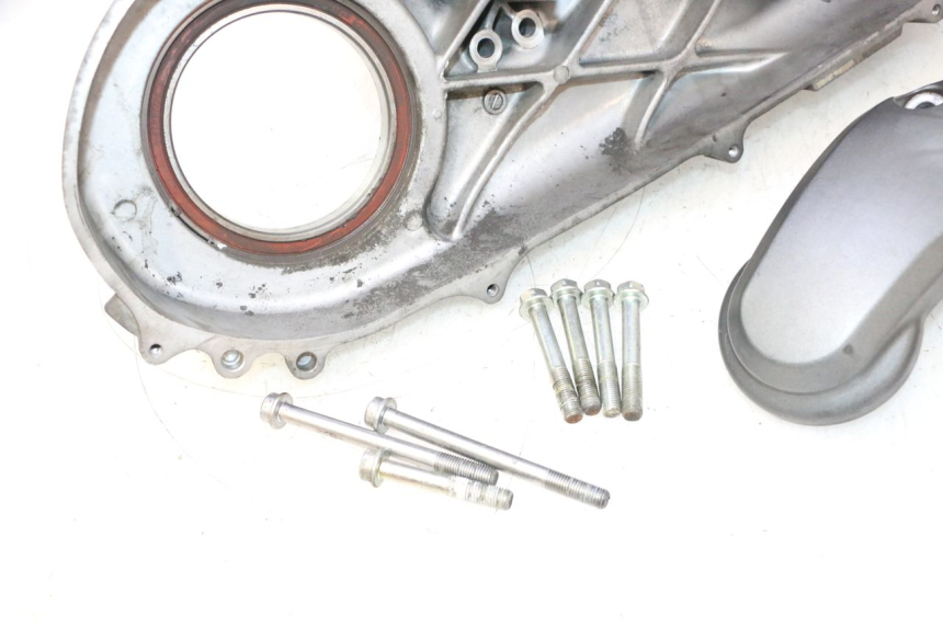 photo de OBUDOWA PRZEKŁADNI KOŁO HONDA FJS SILVER WING SILVERWING 400 (2005 - 2008) - Oznaczenia i referencje