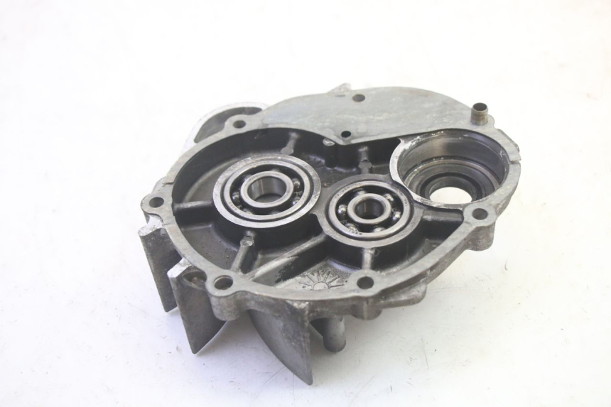 photo de OBUDOWA PRZENIESIENIA NAPĘDU KOŁA SYM GTS EVO 125 (2009 - 2013) - Szczegół części