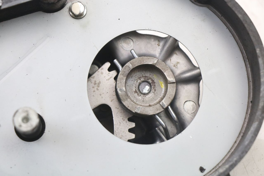 photo de OBUDOWA WARIATORA SUZUKI ADDRESS 110 (2015 - 2020) - Część sprawdzona