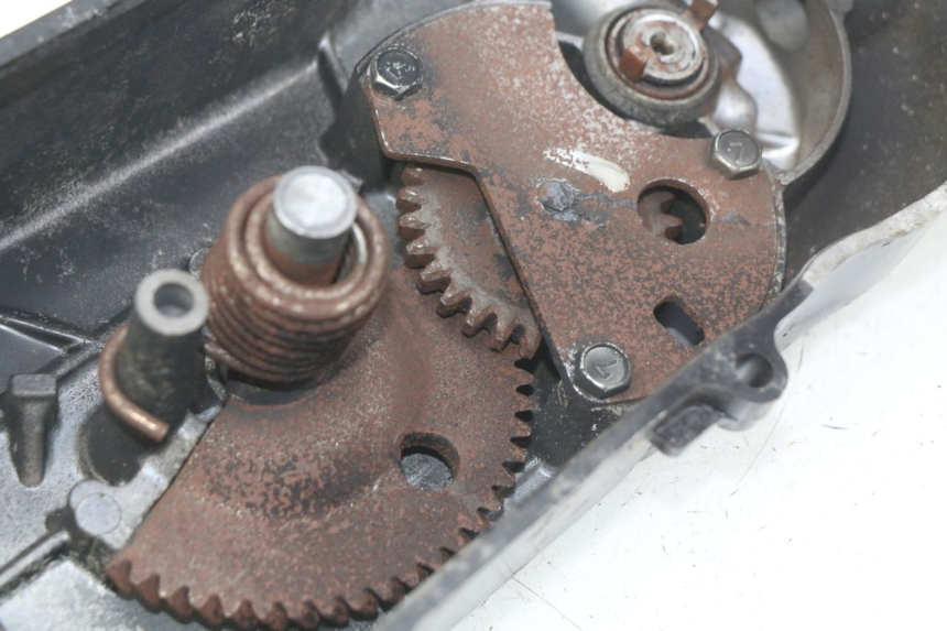 photo de OBUDOWA WARIATORA SUZUKI CP 80 (1985 - 1996) - Szczegół części