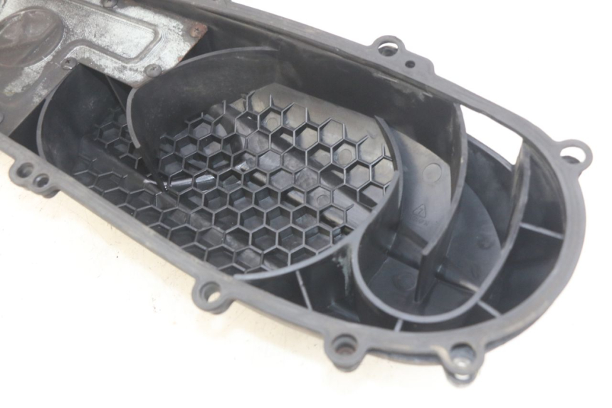 photo de OBUDOWA WARIATORA KYMCO DINK STREET 125 (2009 - 2014) - Zbliżenie techniczne