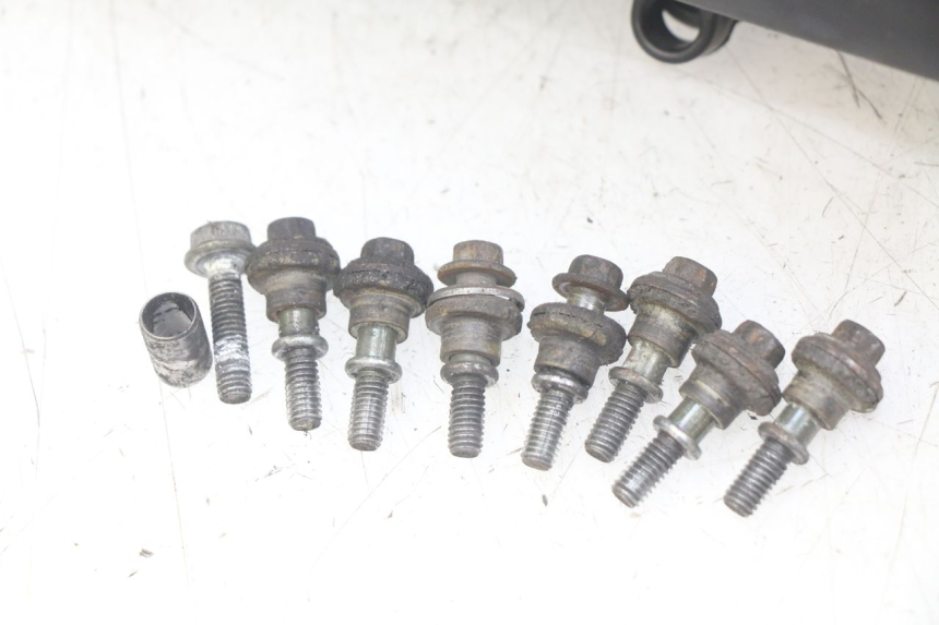 photo de OBUDOWA WARIATORA KYMCO DINK STREET 125 (2009 - 2014) - Stan powierzchni