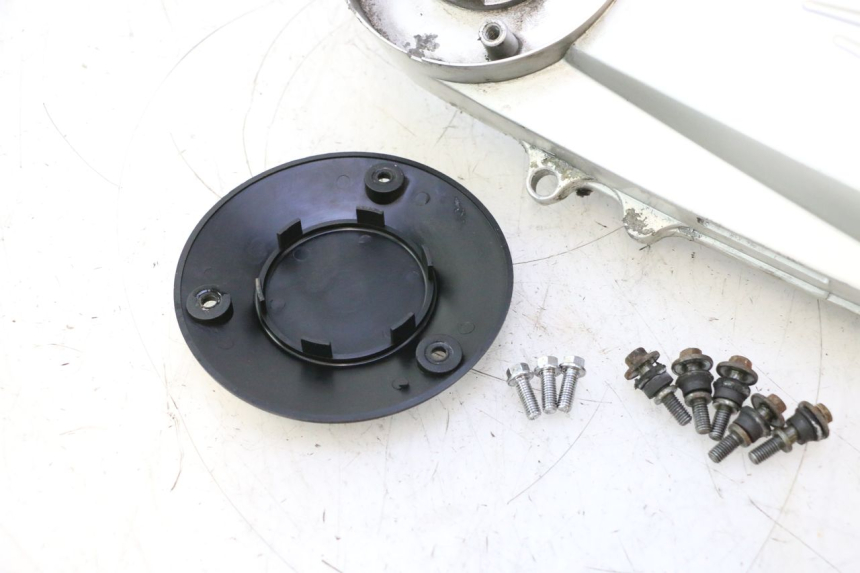 photo de OBUDOWA WARIATORA CF MOTO E-CHARM 125 (2005 - 2008) - Szczegóły charakterystyczne