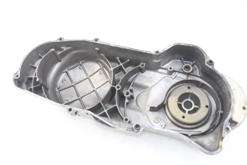 photo de OBUDOWA WARIATORA PEUGEOT ELYSTAR 125 (2002 - 2007) - Inny kąt widzenia