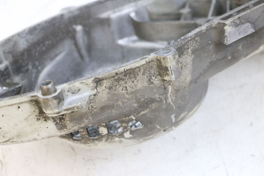 photo de OBUDOWA WARIATORA PIAGGIO FLY 4T 50 (2013 - 2017) - Inny kąt widzenia