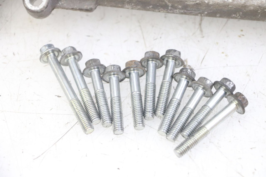 photo de OBUDOWA WARIATORA HONDA FORZA ABS 300 (2013 - 2017) - Punkty mocowania