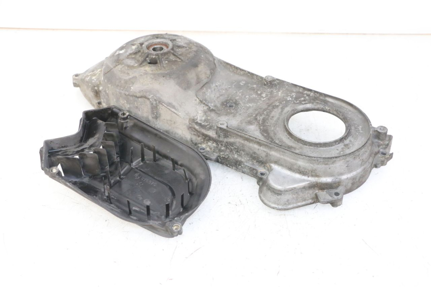 photo de OBUDOWA WARIATORA GILERA NEXUS 300 (2008 - 2013) - Inny kąt widzenia