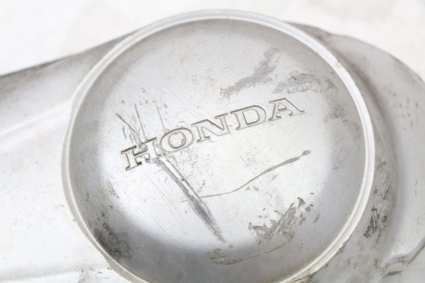 photo de OBUDOWA WARIATORA HONDA FES S-WING SWING 125 (2007 - 2015) - Inny kąt widzenia