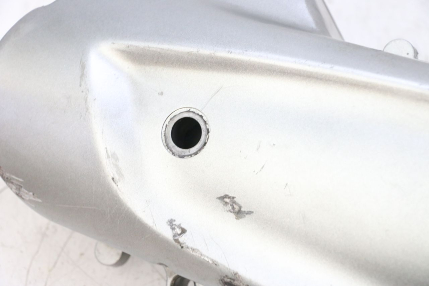 photo de OBUDOWA WARIATORA PEUGEOT KISBEE 4T 50 (2018 - 2022) - Widok z bliska