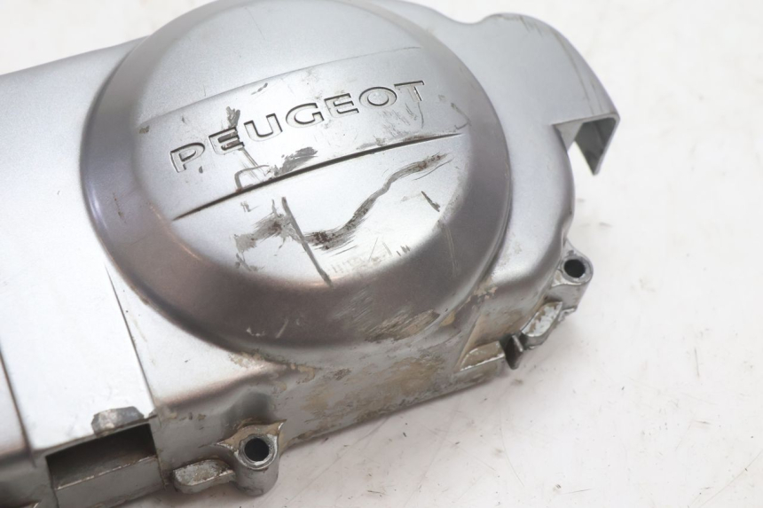 photo de OBUDOWA WARIATORA PEUGEOT KISBEE 4T 50 (2010 - 2017) - Zbliżenie techniczne