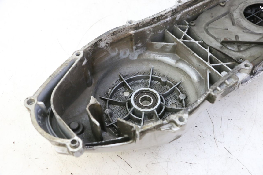 photo de OBUDOWA WARIATORA PIAGGIO LIBERTY 125 (1998 - 2008) - Zoom stanu zużycia