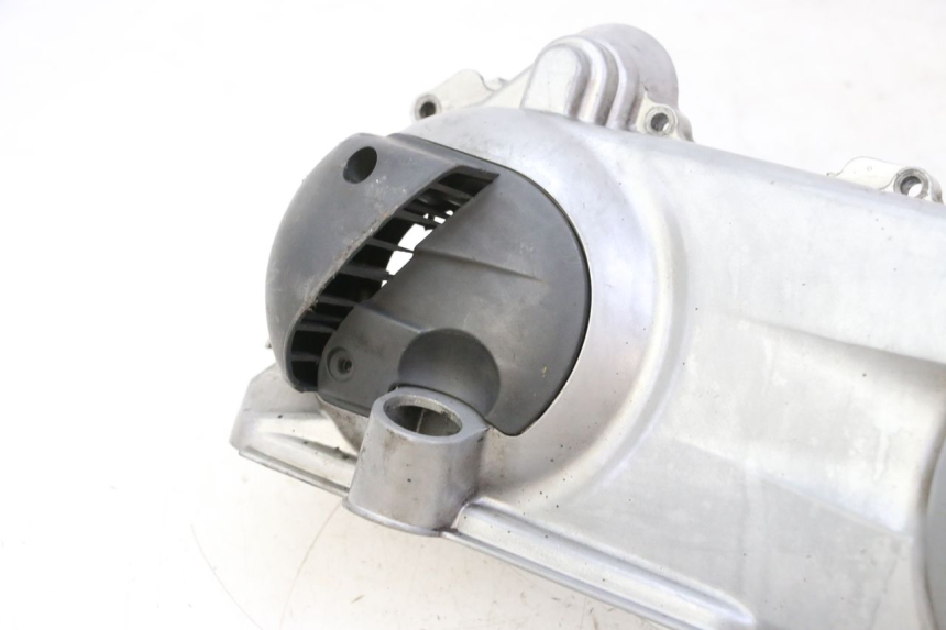 photo de OBUDOWA WARIATORA PIAGGIO MP3 RL 250 (2006 - 2010) - Zbliżenie komponentów