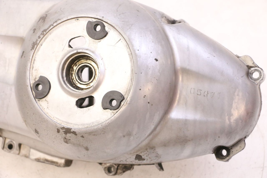 photo de OBUDOWA WARIATORA PIAGGIO MP3 RL 250 (2006 - 2010) - Widok z bliska