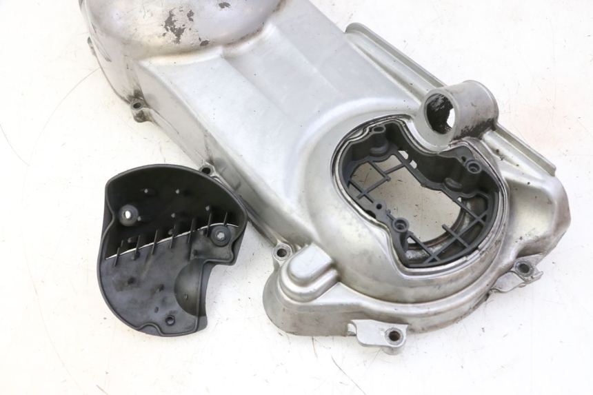 photo de OBUDOWA WARIATORA PIAGGIO MP3 RL 250 (2006 - 2010) - Zbliżenie techniczne