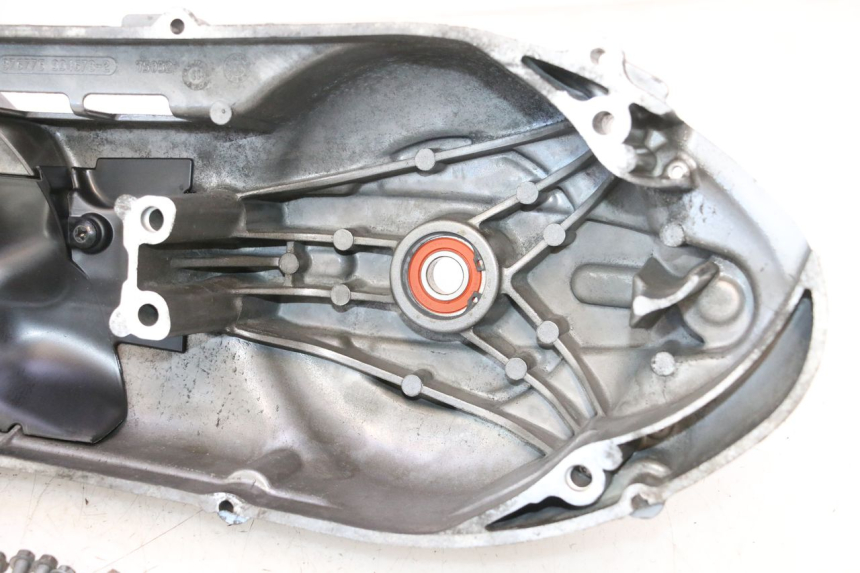 photo de OBUDOWA WARIATORA PIAGGIO MP3 500 (2016 - 2018) - Zbliżenie techniczne