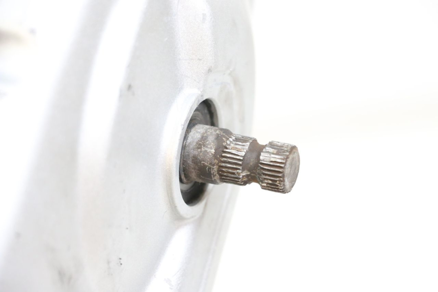 photo de OBUDOWA WARIATORA MBK OVETTO ONE 2T 50 (2013 - 2017) - Inny kąt widzenia