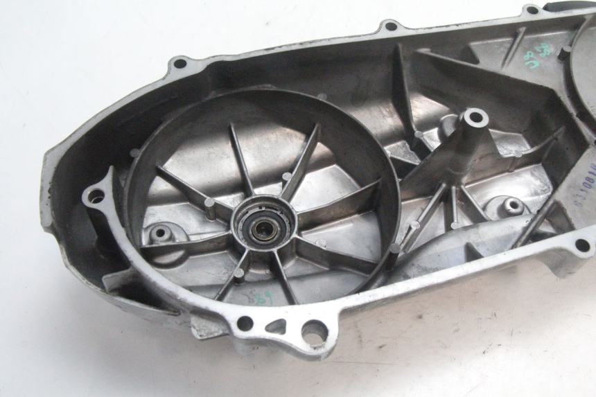 photo de OBUDOWA WARIATORA HONDA PCX (JF28) 125 (2009 - 2011) - Stan powierzchni