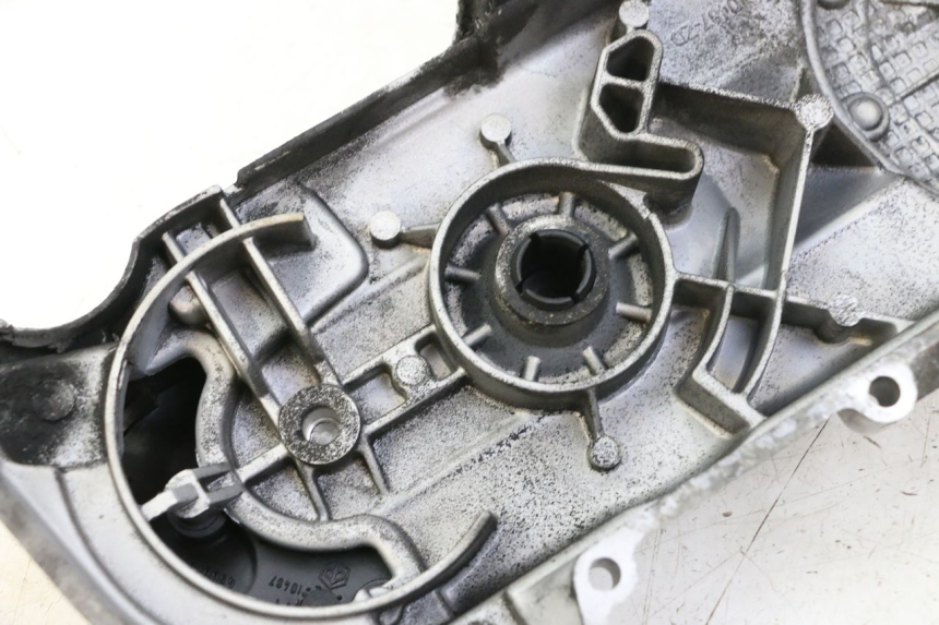 photo de OBUDOWA WARIATORA PIAGGIO ZIP 4T 50 (2018 - 2020) - Zoom stanu zużycia