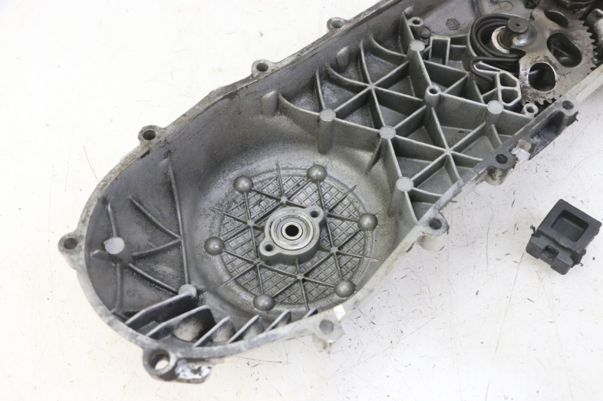 photo de OBUDOWA WARIATORA GILERA RUNNER SL 50 (2006 - 2009) - Zoom stanu zużycia