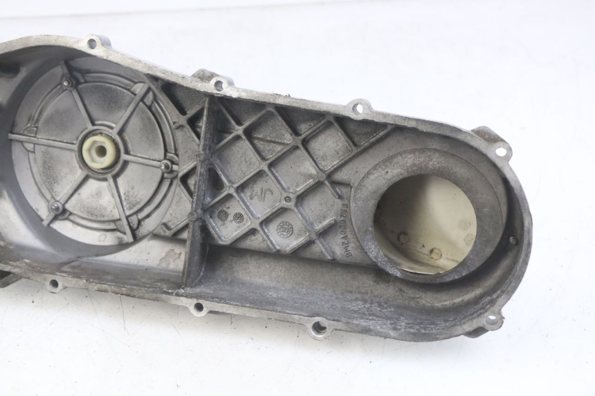 photo de OBUDOWA WARIATORA APRILIA SCARABEO LIGHT 125 (2007 - 2011) - Zoom stanu zużycia