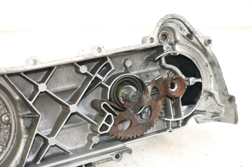 photo de OBUDOWA WARIATORA APRILIA SCARABEO 100 (2003 - 2012) - Szczegół części