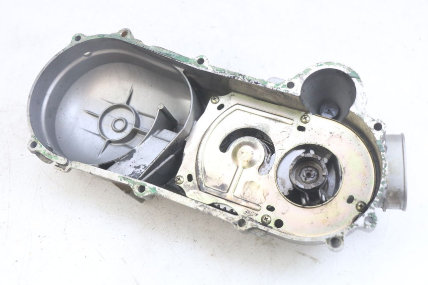 photo de OBUDOWA WARIATORA HONDA SCV LEAD 100 (2003 - 2007) - Inny kąt widzenia