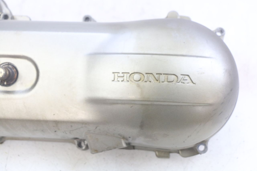 photo de OBUDOWA WARIATORA HONDA SCV LEAD 100 (2003 - 2007) - Stan powierzchni