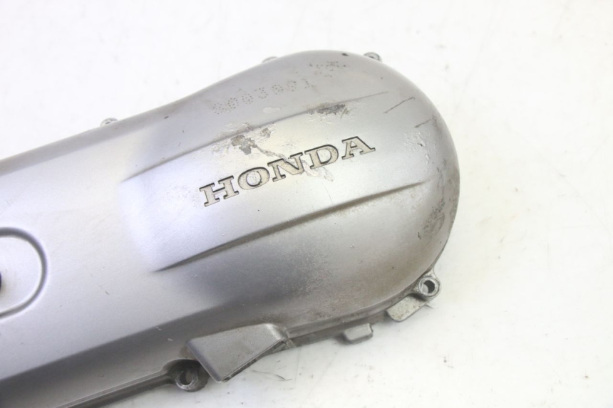 photo de OBUDOWA WARIATORA HONDA SCV LEAD 100 (2003 - 2007) - Inny kąt widzenia