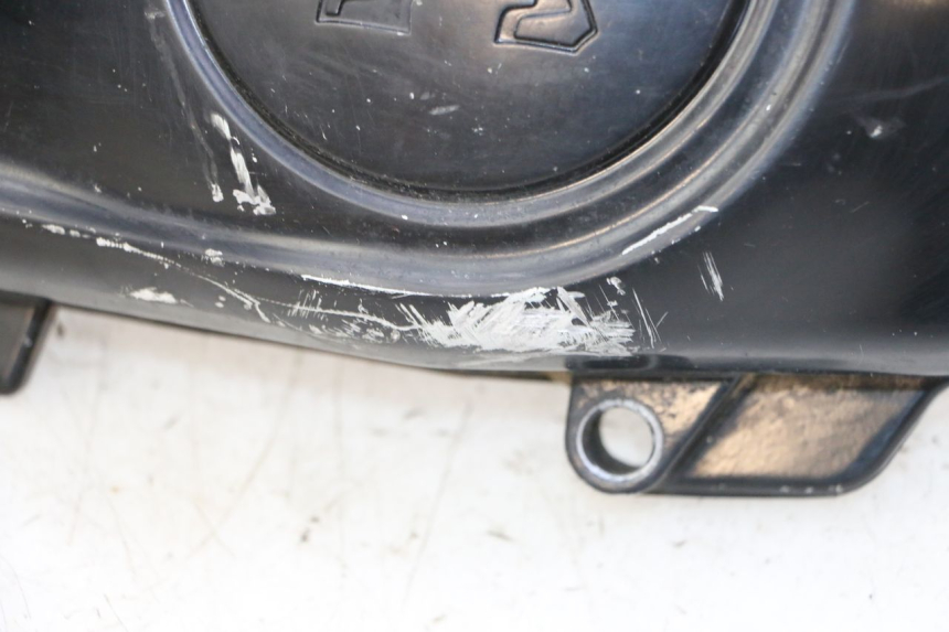 photo de OBUDOWA WARIATORA PEUGEOT STREETZONE I NAKED 2T 50 (2018 - 2020) - Widok z bliska