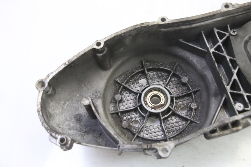 photo de OBUDOWA WARIATORA PIAGGIO SUPER LX 125 (2000 - 2003) - Szczegóły charakterystyczne