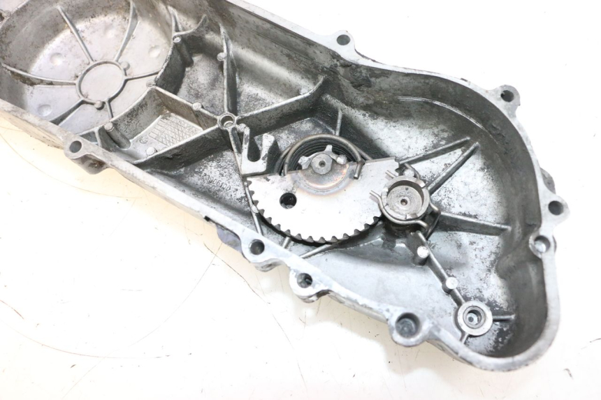 photo de OBUDOWA WARIATORA PEUGEOT TREKKER 50 (1995 - 2004) - Zbliżenie techniczne