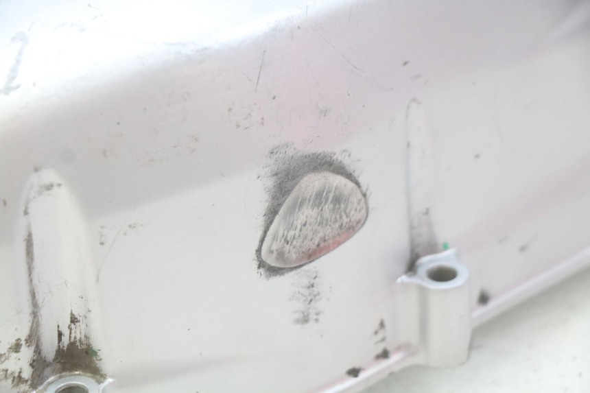 photo de OBUDOWA WARIATORA PIAGGIO VESPA GTS IGET ABS 125 (2017 - 2023) - Zbliżenie komponentów