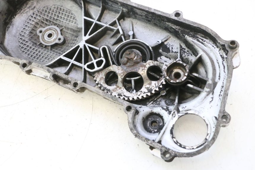 photo de OBUDOWA WARIATORA PIAGGIO VESPA LX 2T 50 (2005 - 2013) - Zoom stanu zużycia