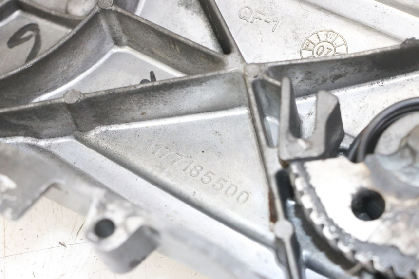 photo de OBUDOWA WARIATORA PEUGEOT VIVACITY NEW 2T 50 (2008 - 2017) - Zoom stanu zużycia