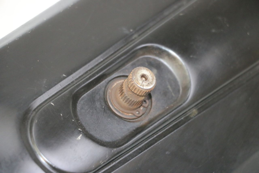 photo de OBUDOWA WARIATORA PEUGEOT VIVACITY NEW 4T 50 (2008 - 2017) - Punkty mocowania