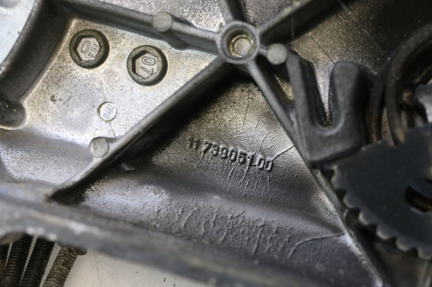 photo de OBUDOWA WARIATORA PEUGEOT VIVACITY 50 (2004 - 2009) - Inny kąt widzenia