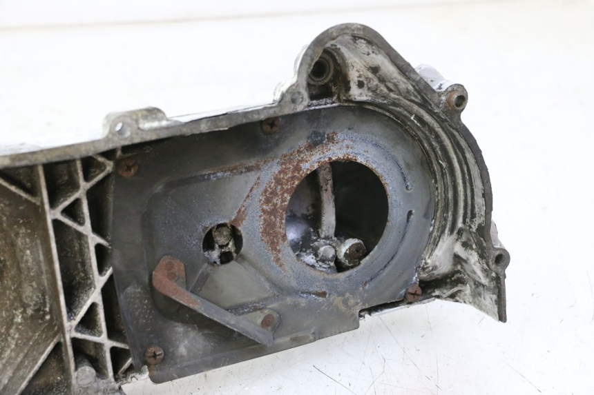 photo de OBUDOWA WARIATORA PIAGGIO X9 EVOLUTION 125 (2003 - 2007) - Inny kąt widzenia