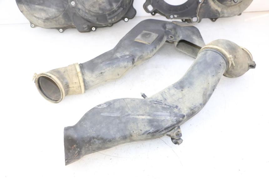 photo de OBUDOWA WARIATORA YAMAHA YFM GRIZZLY 550 (2008 - 2015) - Zbliżenie komponentów