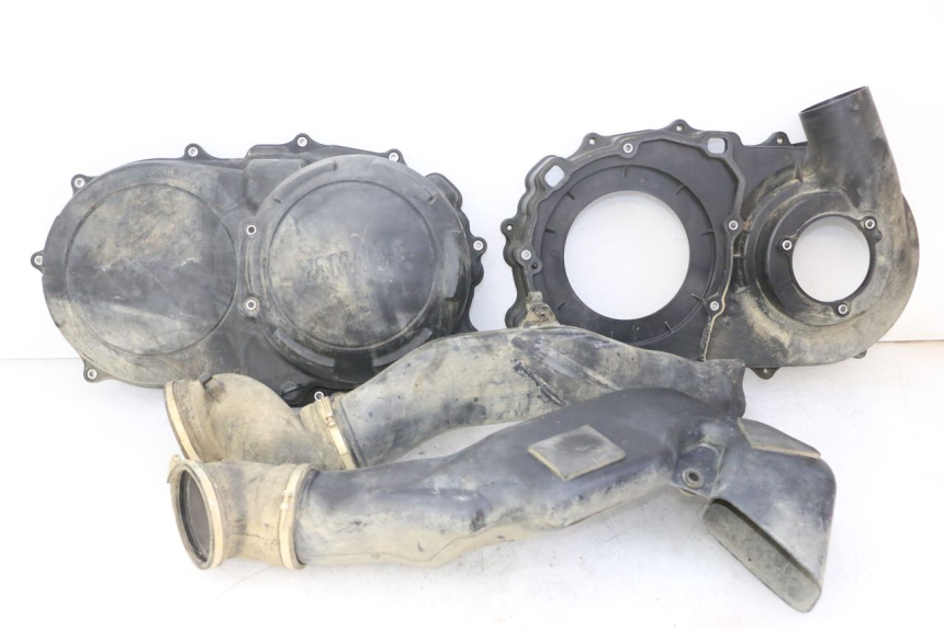 photo de OBUDOWA WARIATORA YAMAHA YFM GRIZZLY 550 (2008 - 2015) - Widok z bliska