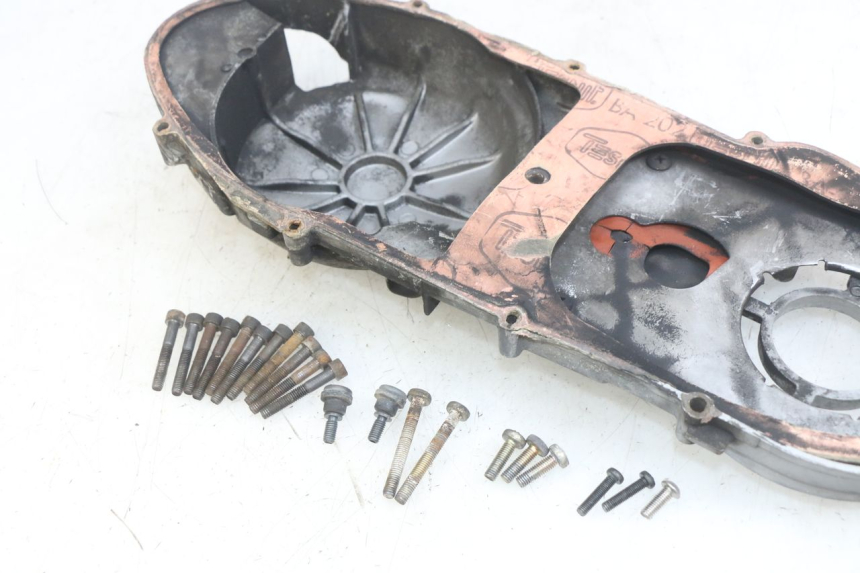 photo de OBUDOWA WARIATORA YAMAHA YP MAJESTY 125 (1998 - 2001) - Szczegół części