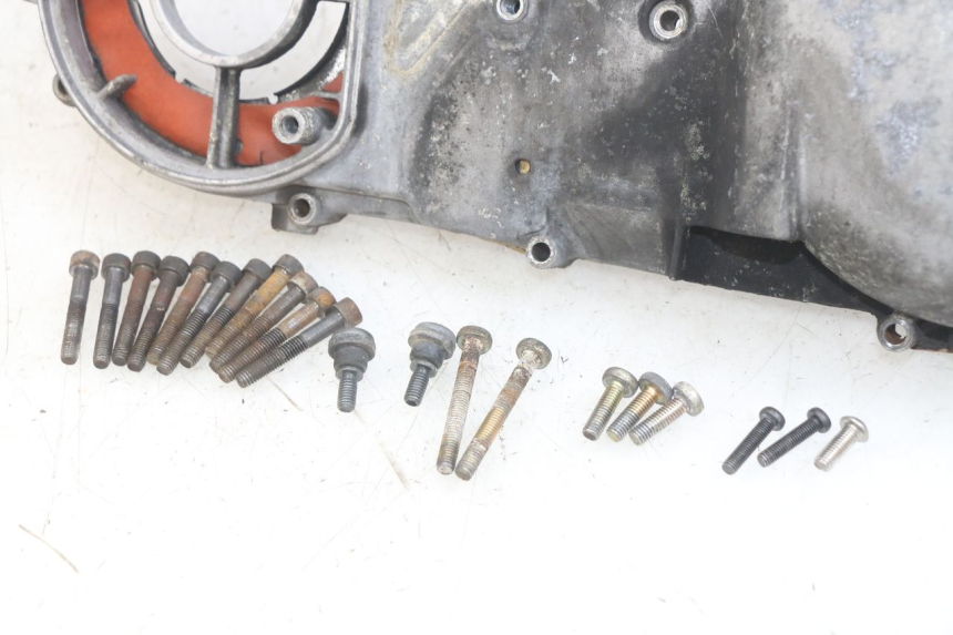 photo de OBUDOWA WARIATORA YAMAHA YP MAJESTY 125 (1998 - 2001) - Widok ogólny