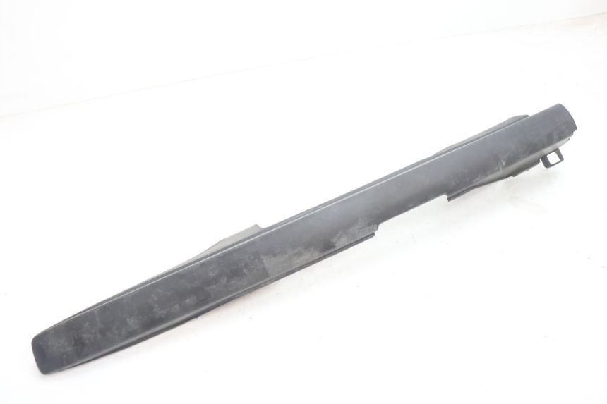 photo de OSŁONA ŁAŃCUCHA HONDA CB F HORNET 600 (2005 - 2006) - Inny kąt widzenia