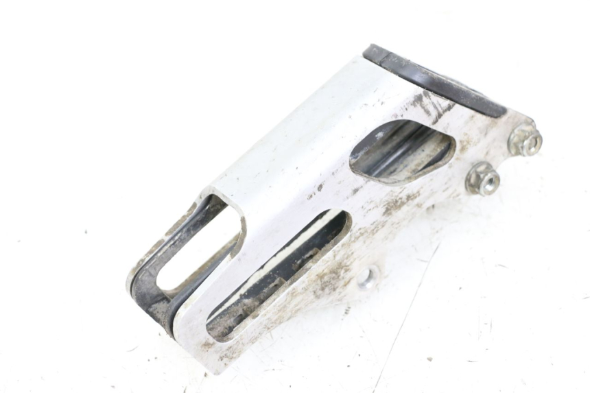 photo de OSŁONA ŁAŃCUCHA HONDA CRF R 250 (2020 - 2021) - Zoom stanu zużycia