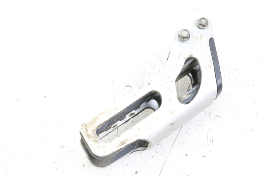 photo de OSŁONA ŁAŃCUCHA HONDA CRF R 250 (2020 - 2021) - Inny kąt widzenia