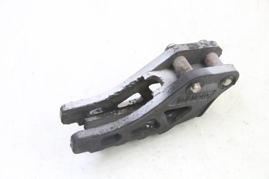 photo de OSŁONA ŁAŃCUCHA BSE DIRTBIKE PH10L 125 - Zbliżenie techniczne