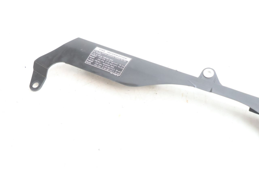 photo de OSŁONA ŁAŃCUCHA YAMAHA FZ8 800 (2010 - 2016) - Szczegół części