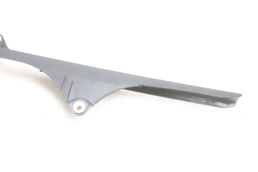 photo de OSŁONA ŁAŃCUCHA YAMAHA FZ8 800 (2010 - 2016) - Inny kąt widzenia