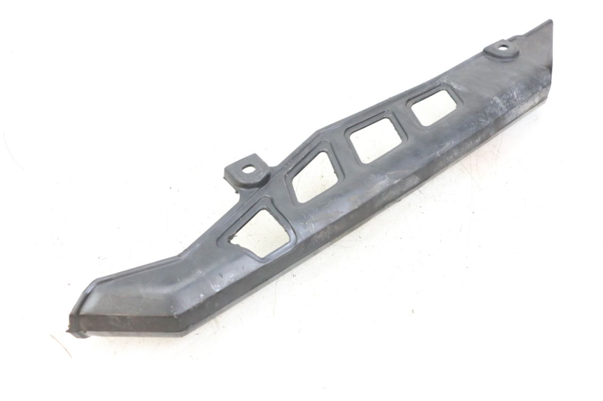 photo de OSŁONA ŁAŃCUCHA HYOSUNG GF 125 (2001 - 2005) - Inny kąt widzenia