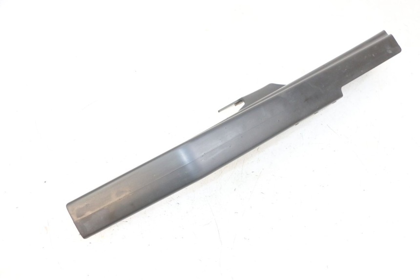 photo de OSŁONA ŁAŃCUCHA SUZUKI GSF N BANDIT 600 (1996 - 1999) - Zbliżenie techniczne