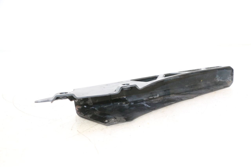 photo de OSŁONA ŁAŃCUCHA SUZUKI GSX F GSXF 750 (1988 - 1998) - Inny kąt widzenia